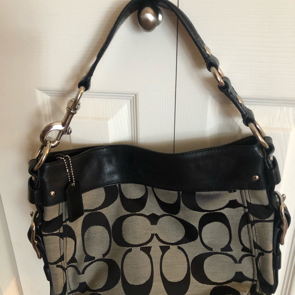Coach vintage shoulder purse